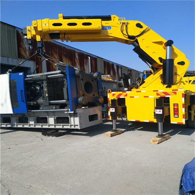 樟木头镇优质大吨位随车吊出租服务，助您高效施工