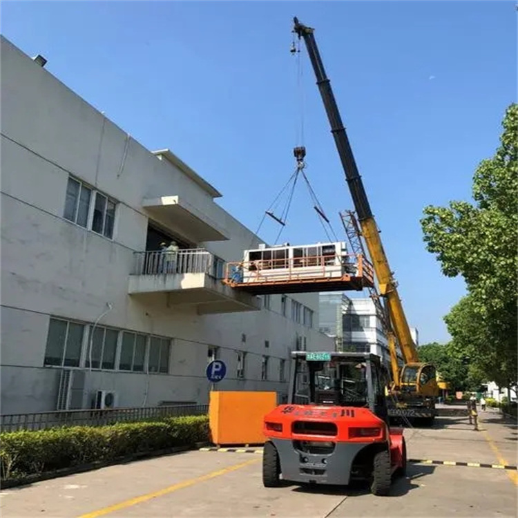 樟木头镇小型吊车出租电话