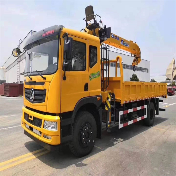 樟木头镇附近找一辆随车吊出租